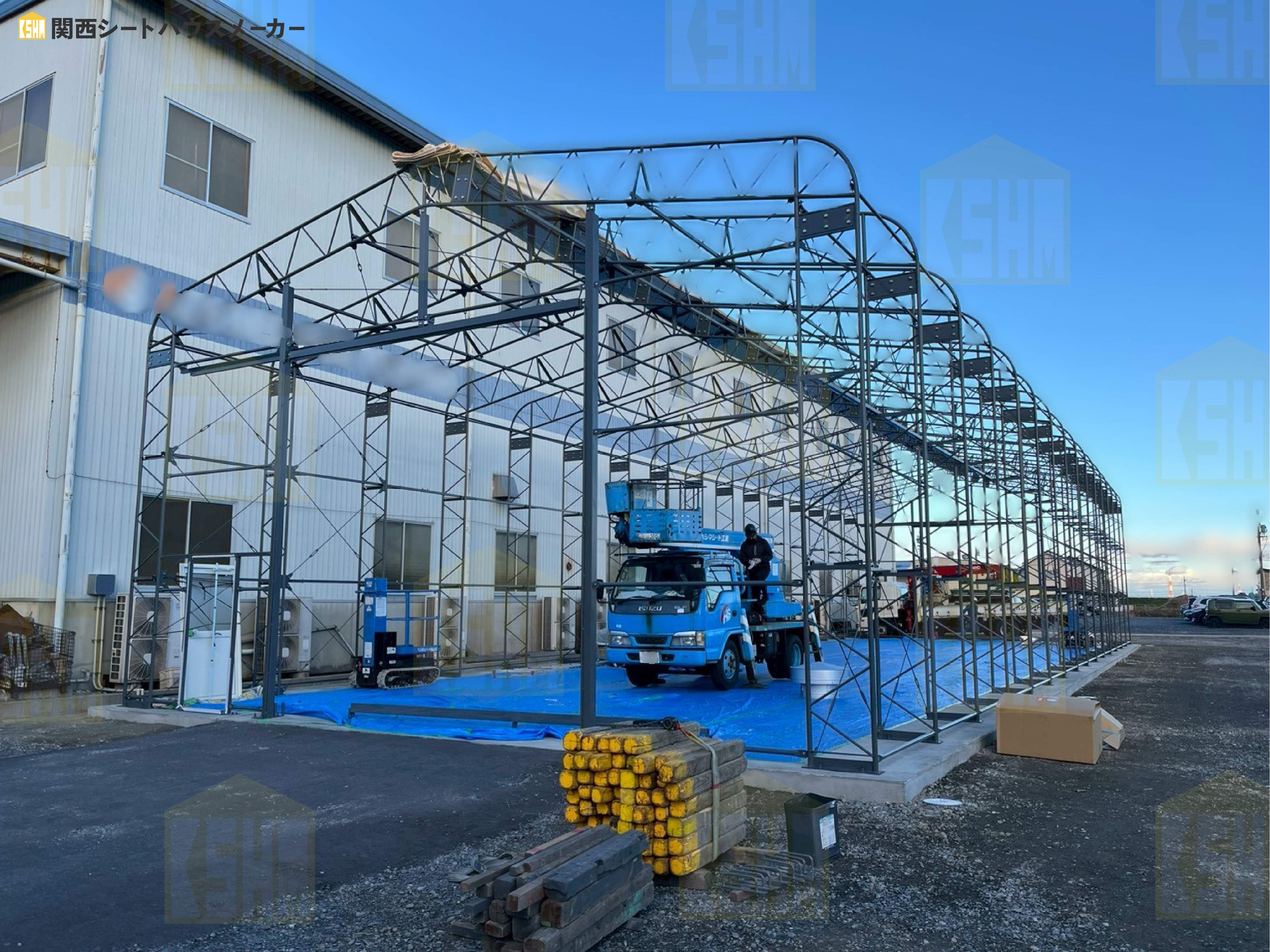 テント倉庫の施工事例の写真